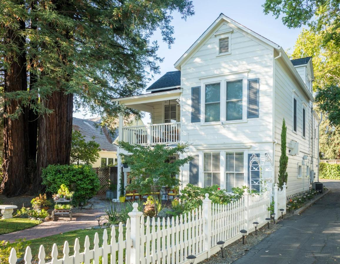 Inn St Helena St. Helena Exterior photo